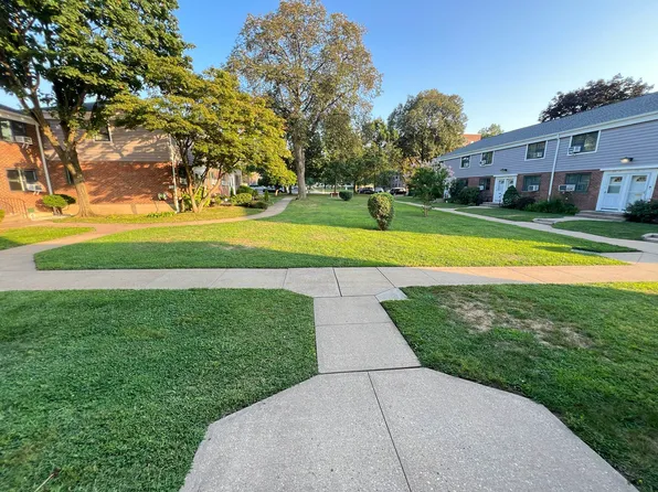 216-25 73rd Avenue image 27 of 32