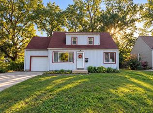 6739 Floyd St, Overland Park, KS 66204