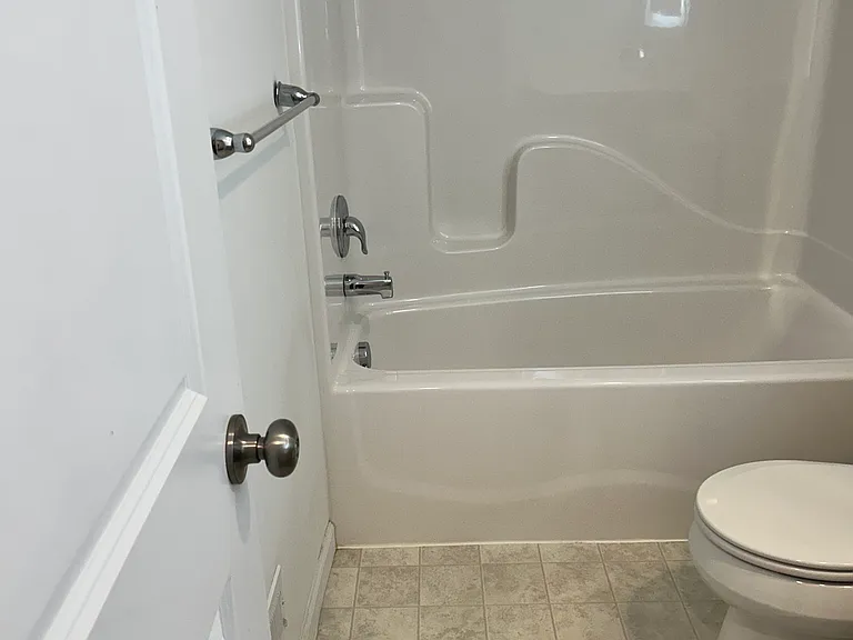 418 Mayer Pl — Photo 24
