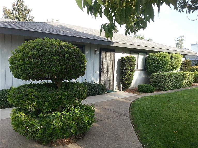 1st image of 17299 Camden Dr