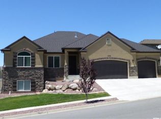 3337 N Redtail Way, Layton, UT 84040