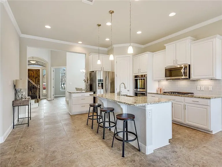 3013 Tempe Dr — Photo 18