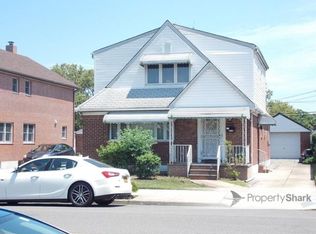 58-11 Oceania St #2, Oakland Gardens, NY 11364