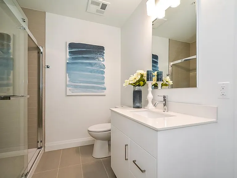 460 A Belmont Ave W #At 460b — Photo 46