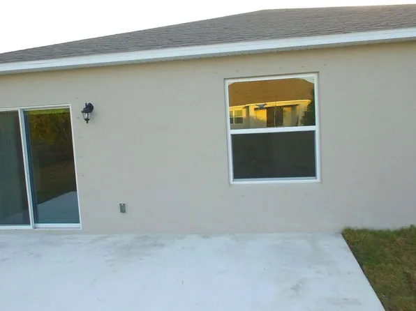 1641 SW Victor Lane, Port St Lucie, FL 34984