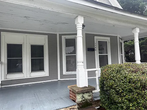 1103 N Charlotte Ave Photo 1