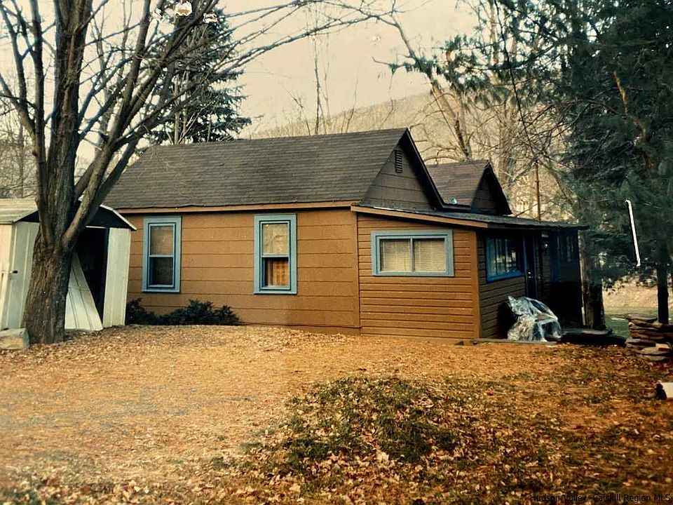 1st image of 278 Main St