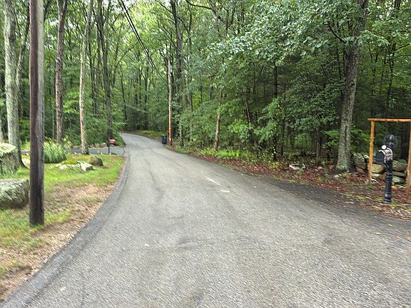 4th image of 300 John Franklin Rd