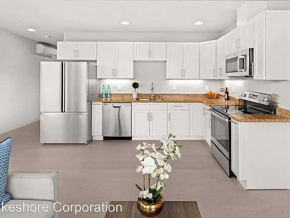 2nd image of 13530 53rd Ave S #301