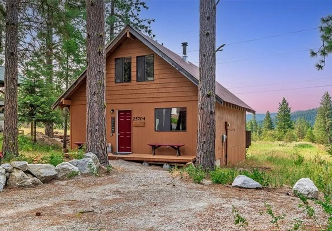 Building Photo - 25704 Bridle Ln