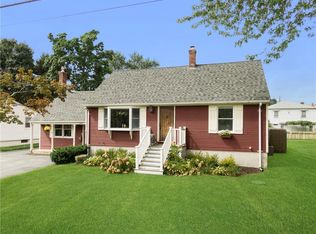 13 Loxley Dr, Johnston, RI 02919