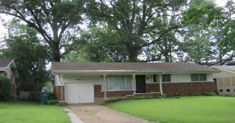 1st image of 9718 Duke Dr