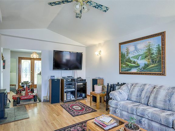 5th image of 249 Harbour Rd