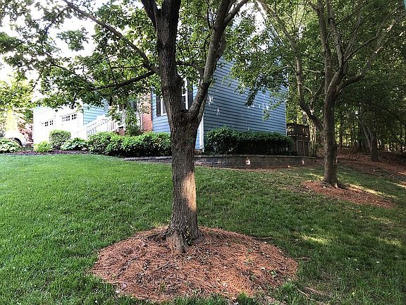 4th image of 13715 Glenford Pl