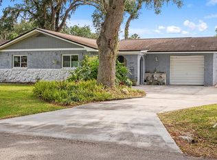 1921 Pine Tree Dr, Edgewater, FL 32141