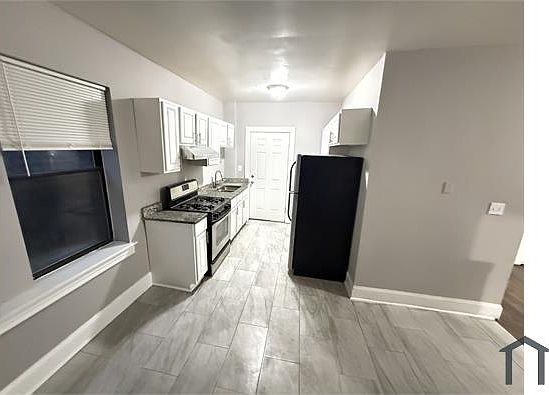 1st image of 7650 S Stewart Ave
