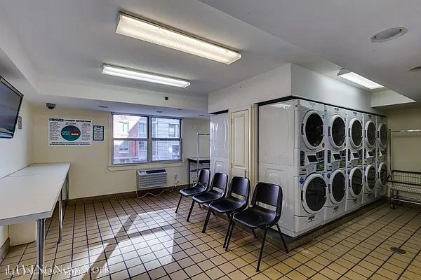 Rented by Living New York | media 22