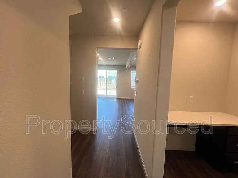 2957 Mokelumne Ct — Photo 11