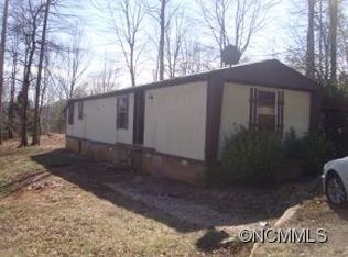 141 Ridgedale Rd, Candler, NC 28715