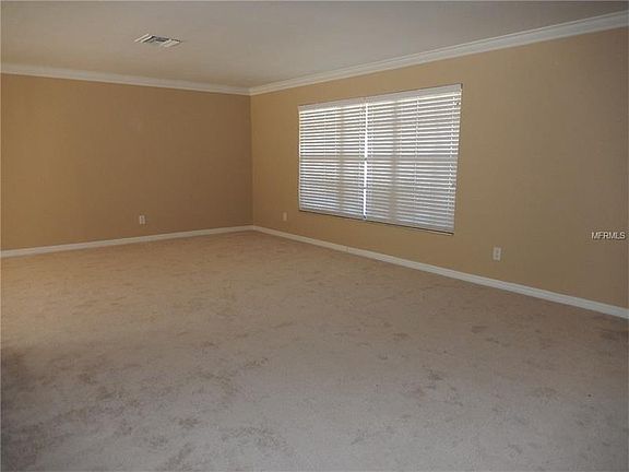 3rd image of 520 Hadley Dr