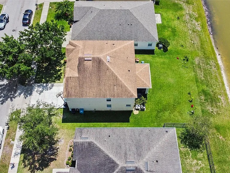 4904 Adair Oak Dr — Photo 34