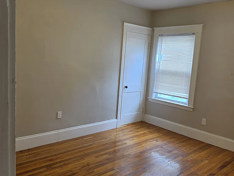 15 Laurel Rd — Photo 18