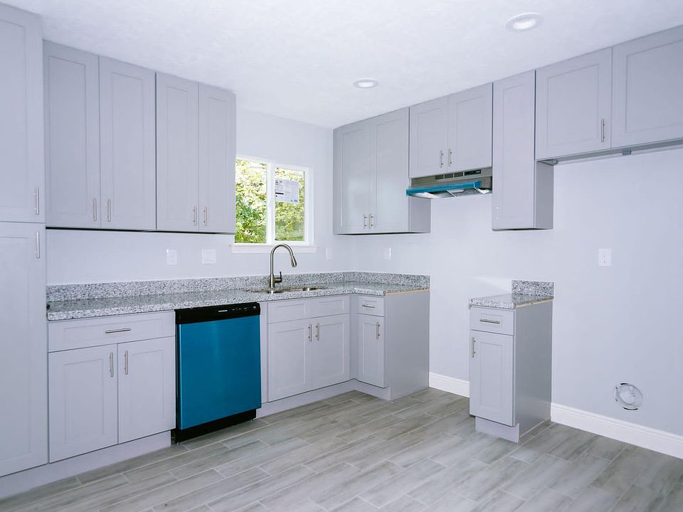 1st image of 2213 Rosemead Dr