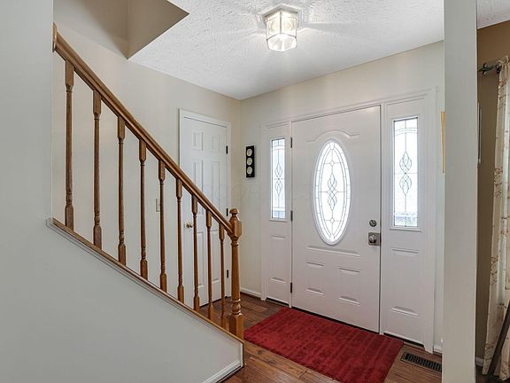 5th image of 1499 River Trail Dr