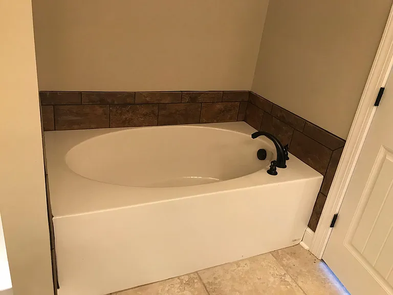 2940 Lightning Bug Dr — Photo 11