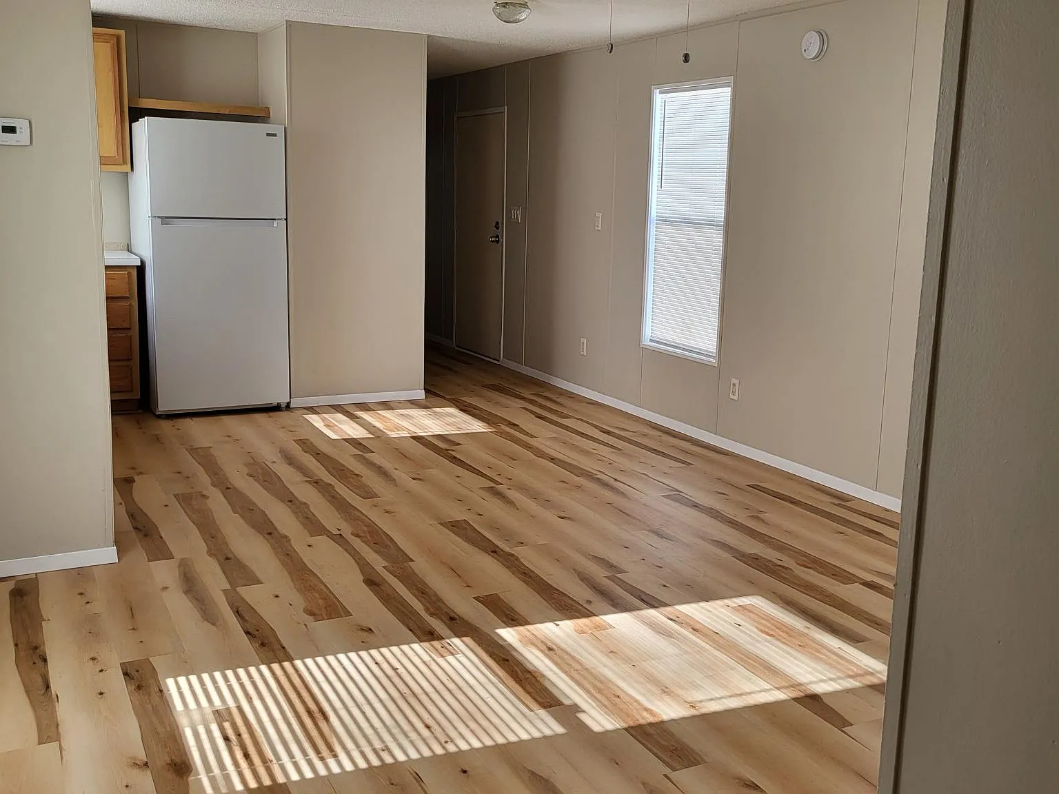 3 bed, 1100 sqft, $1,285 — Photo 1