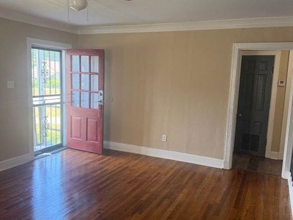 3rd image of 2954 Carrington Rd