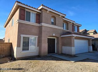 45111 Palm Ln, Lancaster, CA 93535