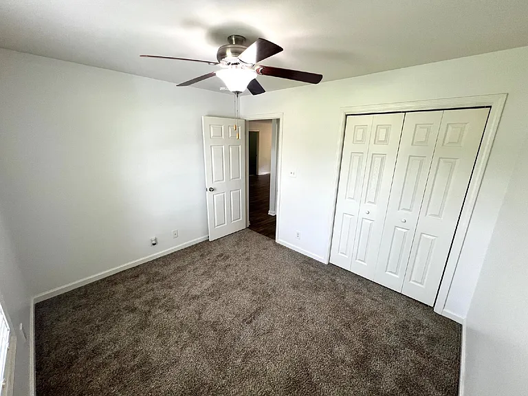 505 Paula Dr — Photo 19