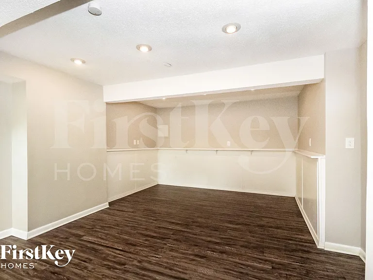 11536 N Woodland Ave — Photo 13
