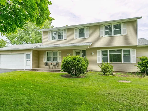 357 Southridge Dr, Rochester, NY 14626