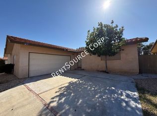 14229 Winchester Dr, Mojave, CA 93501