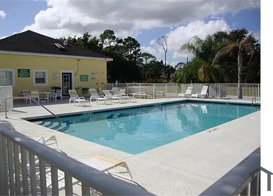 3 bed, 1335 sqft, $2,250 — Photo 3