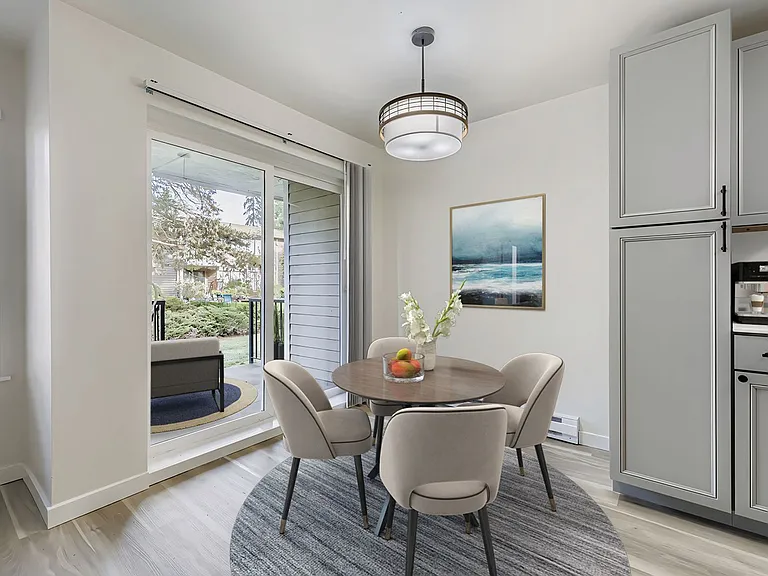 Beautifully Renovated 1 & 2 Bedroom Apartments in Lynnwood! — Photo 29