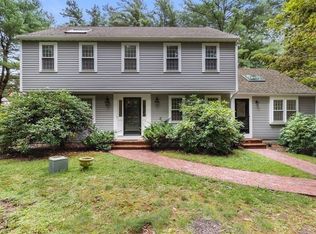 6 Heather Dr, Cohasset, MA 02025