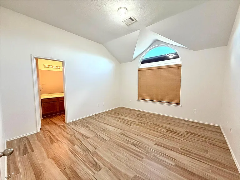 14111 Fox Creek Park Dr — Photo 6