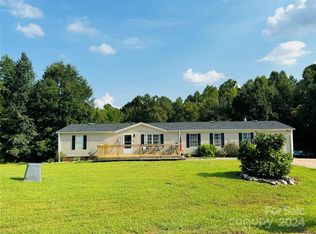 3580 New Potato Dr, Kannapolis, NC 28083