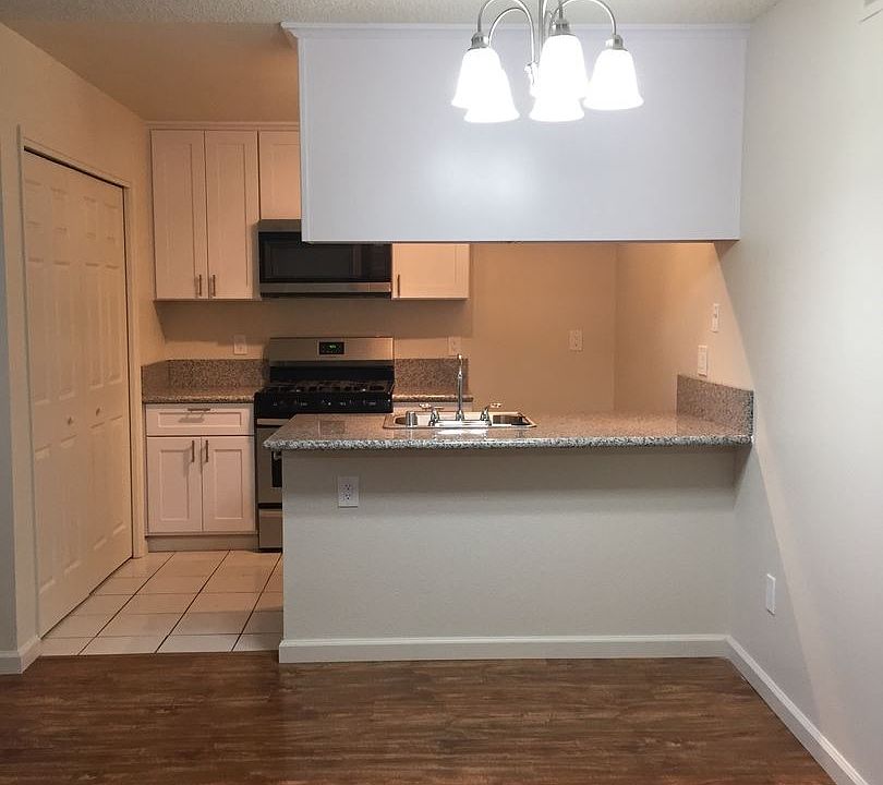1st image of 11511 Garnet Way APT 1