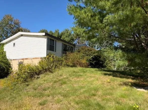 75 Mill Street, Kennebunk, ME 04043