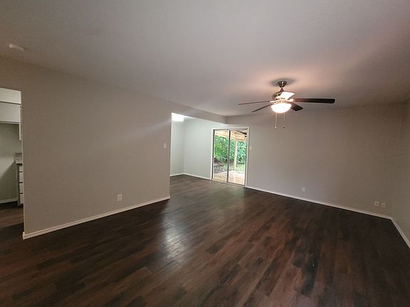 3rd image of 5829 Sundance Ln