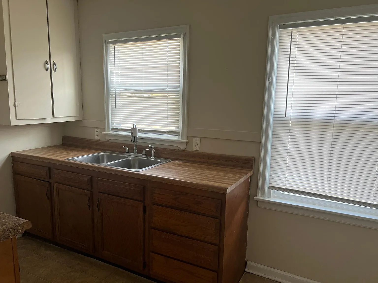 1 bed, 300 sqft, $850 — Photo 4