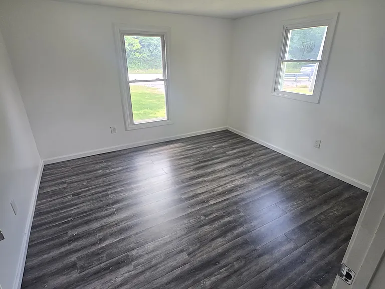13190 Highway 555 — Photo 2