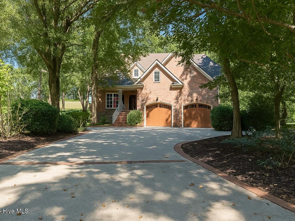 1st image of 400 Wild Dunes Circle
