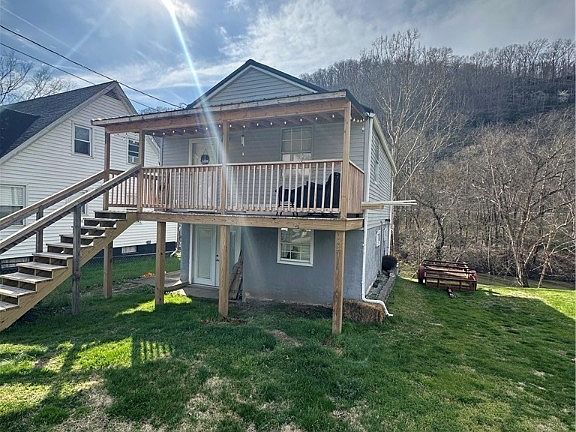 3rd image of 91 Ballard Dr