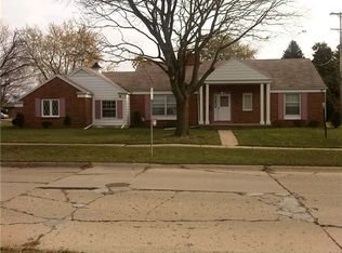 1809 Valley Ln, Flint, MI 48503