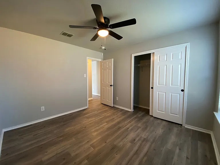 303 Cardinal Way — Photo 24